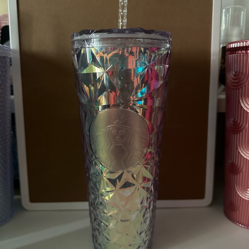 Starbucks cup - Picture 7 of 10